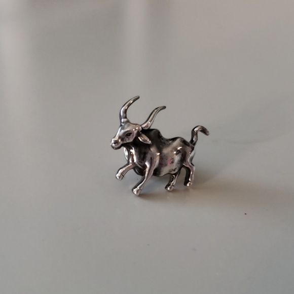 John Hardy Bull Sterling Silver Tie clip hat pin - Picture 5 of 5